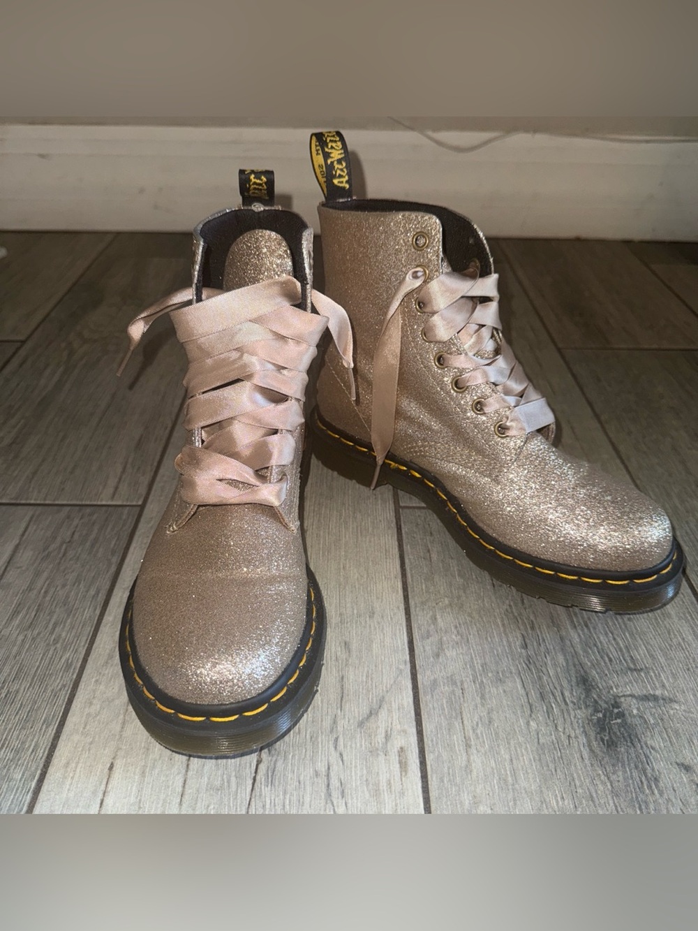 Dr. Martens 1460 pascal fine glitter